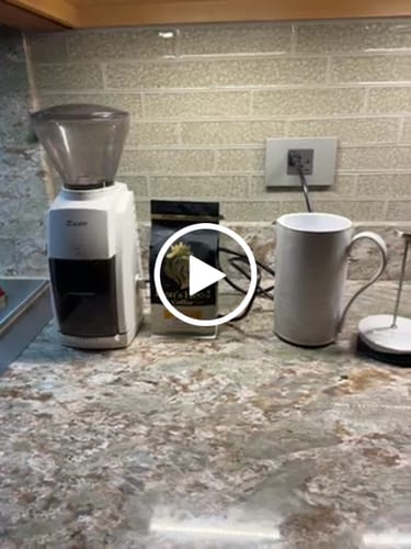 Customer video review of Glory - Chocolate & Caramelized Honey - Medium Roast