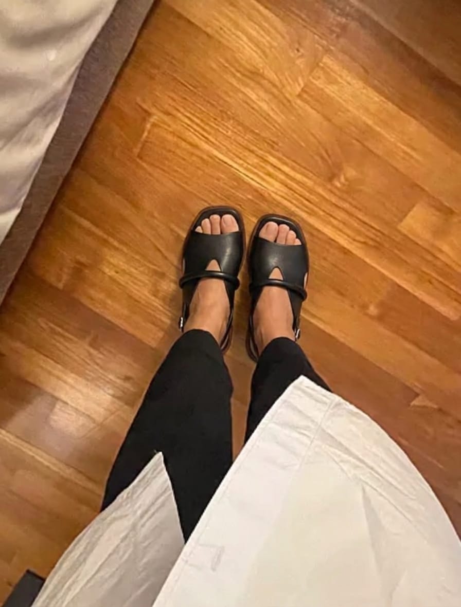Customer photo review of Bergen Black