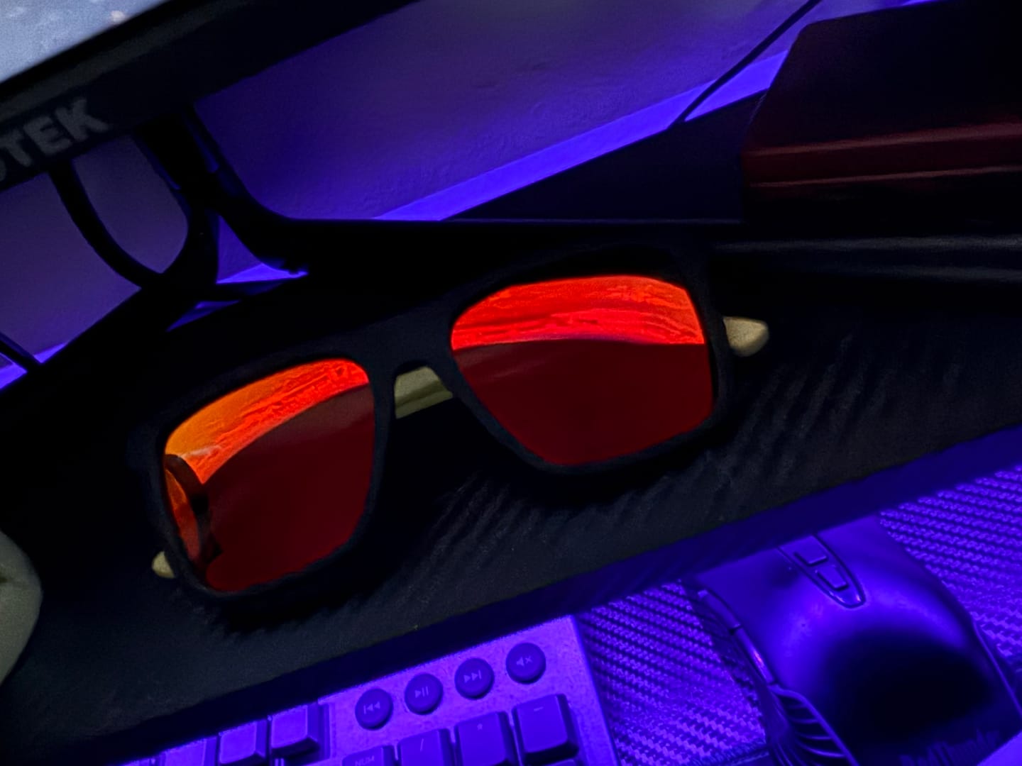 Customer photo review of 80Eighty® Polarized Bamboo Sunglasses - Red