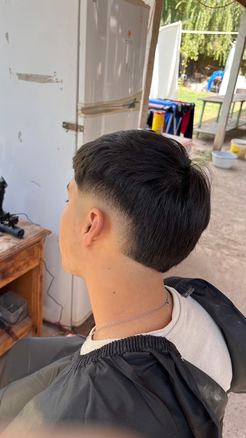 Customer photo review of Combo Todo en Uno - Inicia tu Barbería