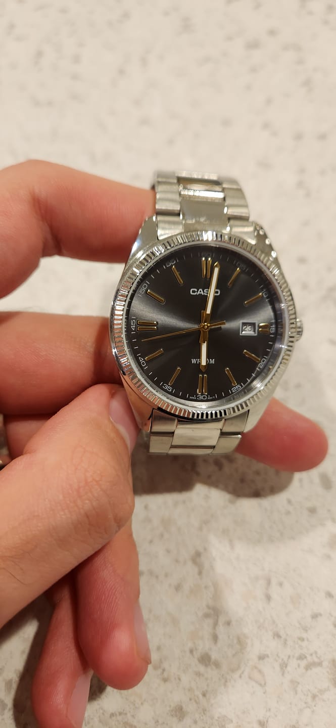 Customer photo review of Reloj Casio Análogo MTP-1302D-1A2V Negro 38,5mm