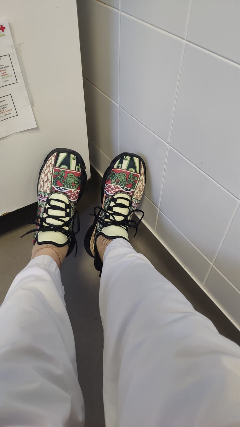 Customer photo review of Beige Aotearoa Kowhaiwhai Pattern Clunky Sneakers NZ Maori Quilt Style LT14