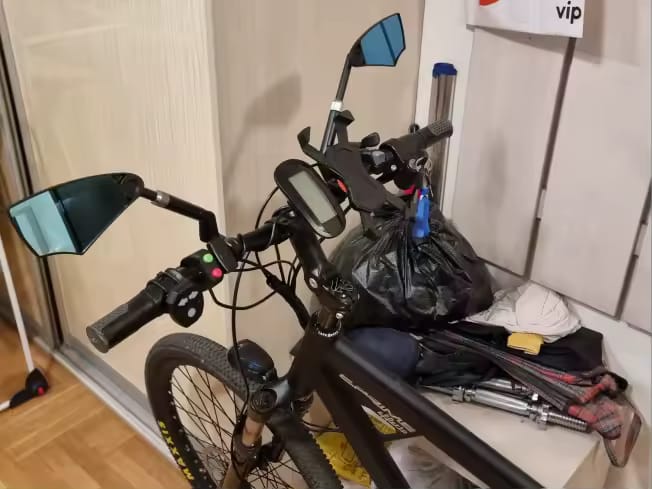 Customer photo review of Blendfreier, um 360° verstellbarer Fahrrad-Rückspiegel