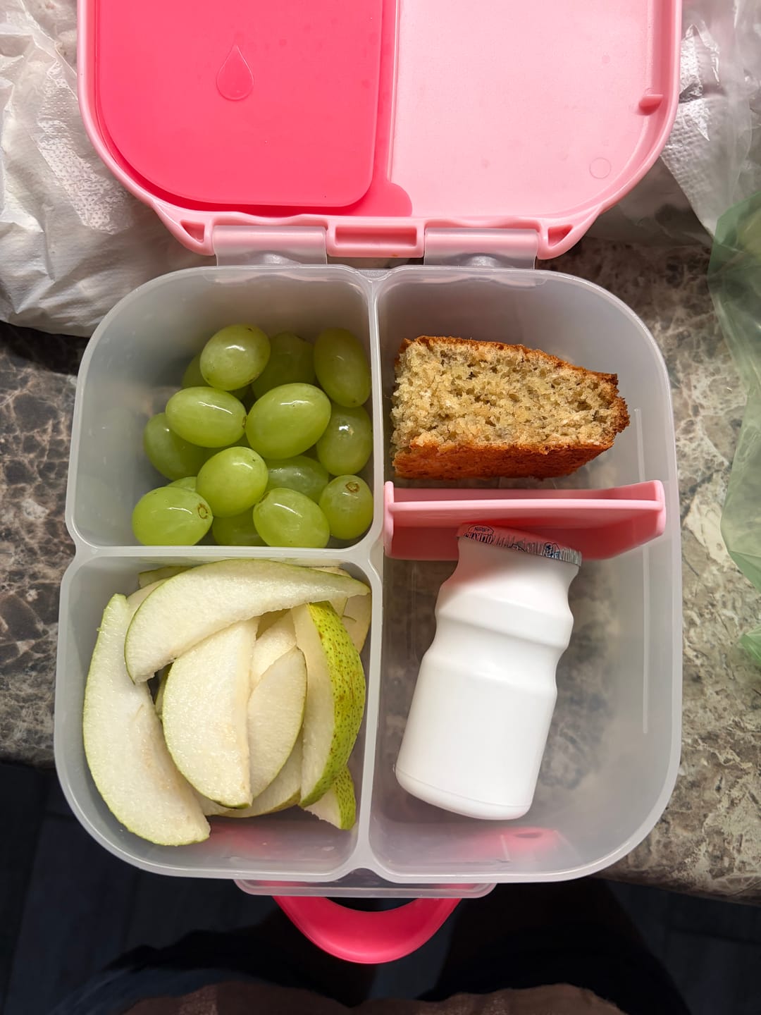 Customer photo review of Mini Lonchera b.box