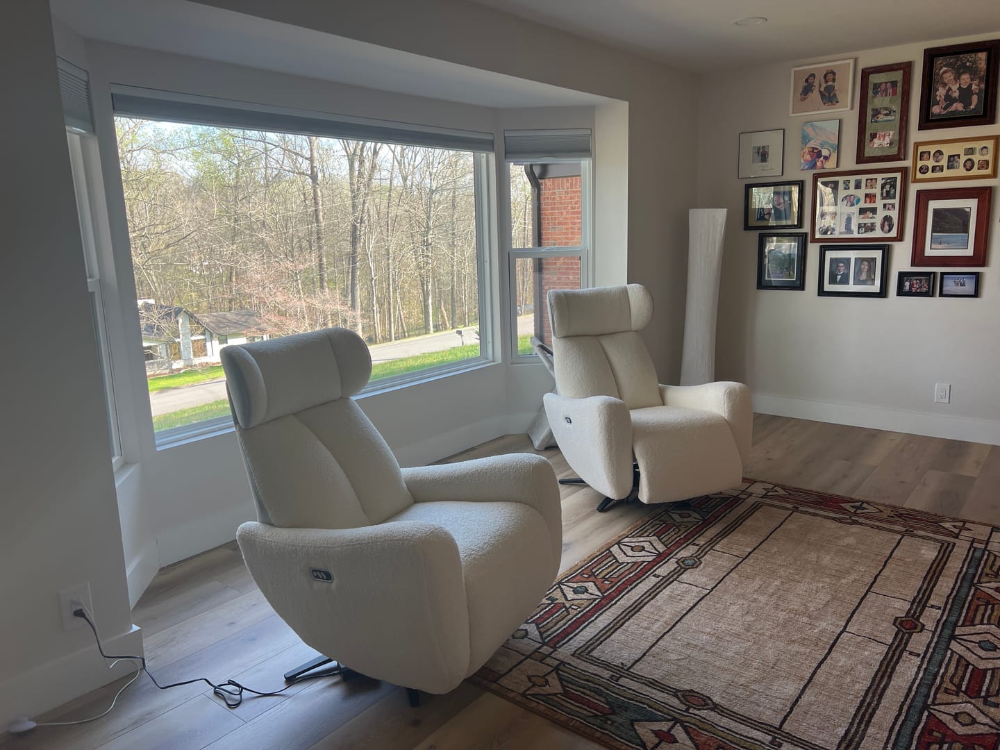 Customer photo review of SwanSing Single-Seater Power Zero Gravity Chair Recliner