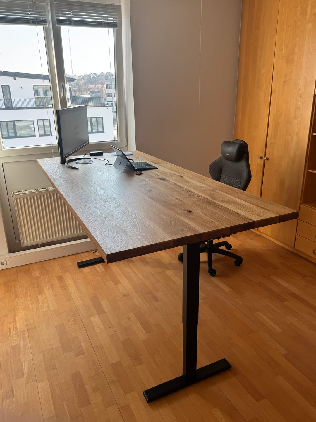 Customer photo review of Maidesite T2 Pro – Stabiler Profi-Höhenverstellbarer Schreibtisch