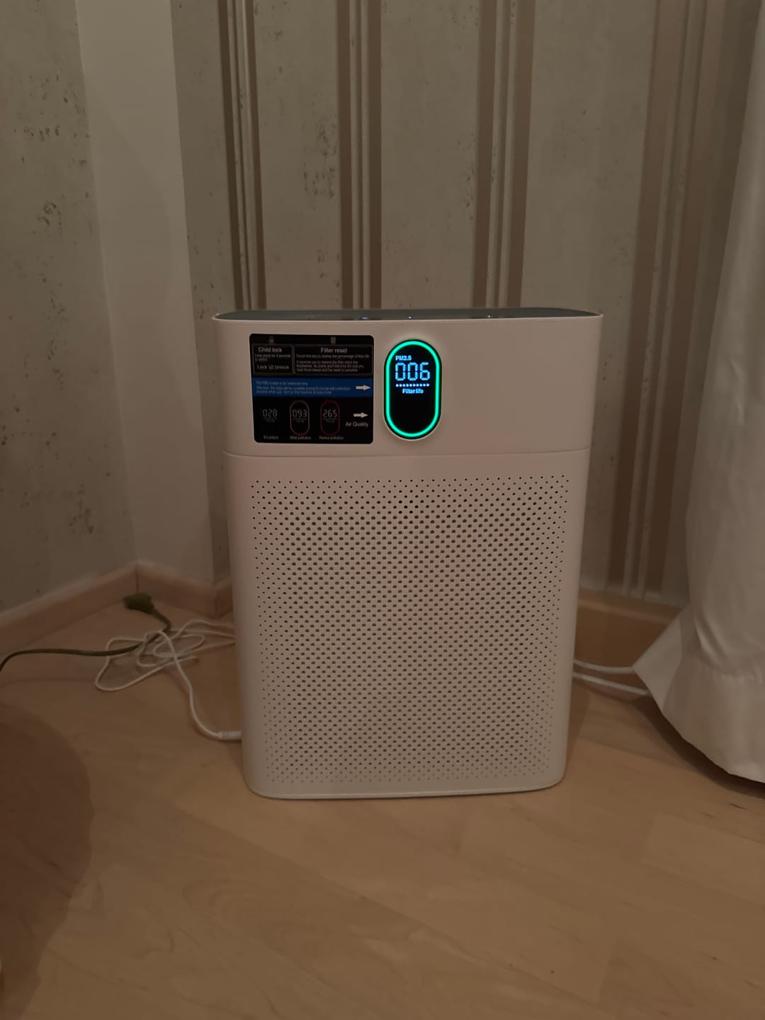 Customer photo review of Smart Luftreiniger V1 Pro – Leistungsstarke HEPA-Filterung mit PM2.5-Sensor, App- und Sprachsteuerung für saubere Raumluft