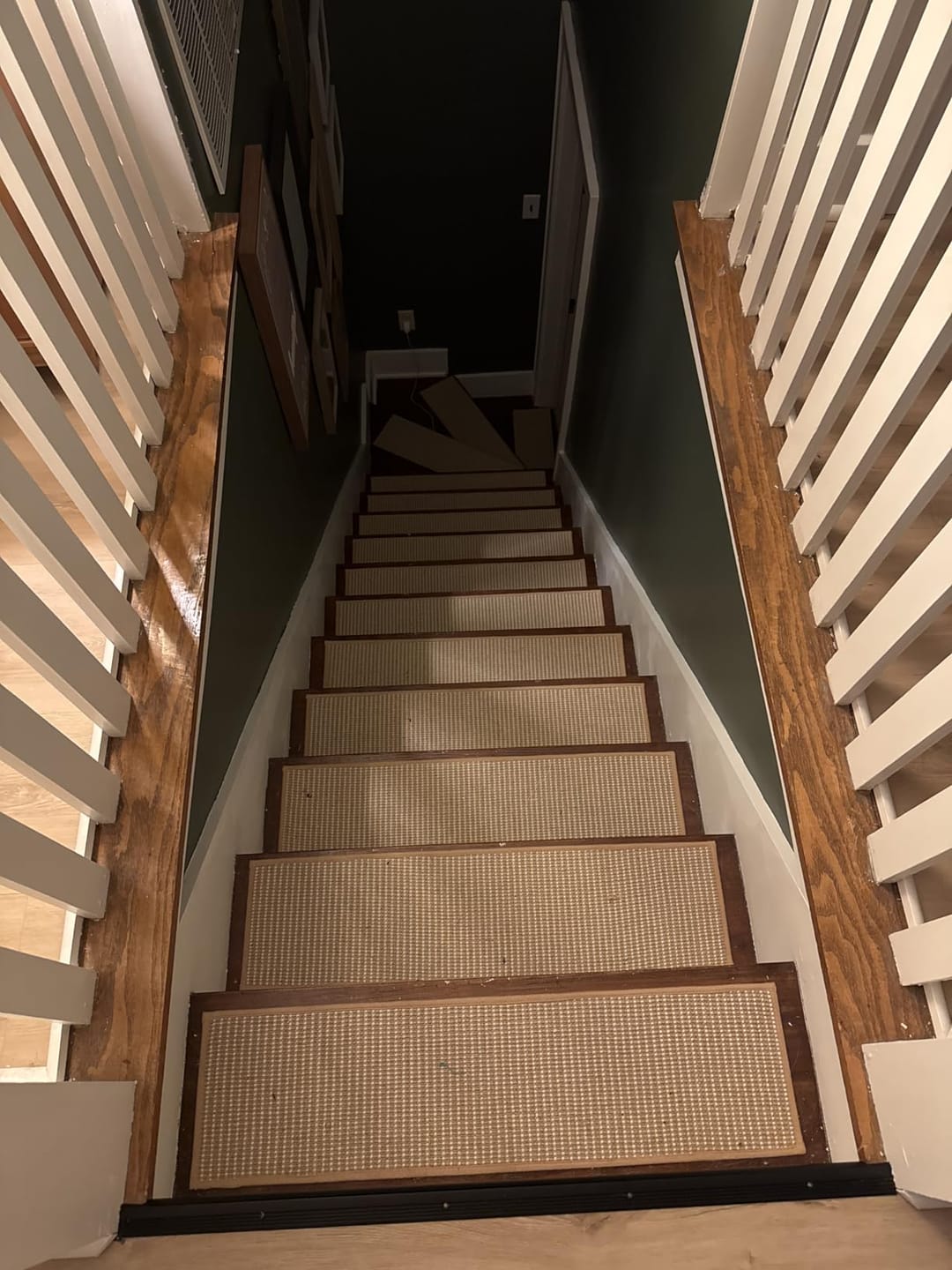Customer photo review of Jute Non-Slip Stair Treads - Beige/White