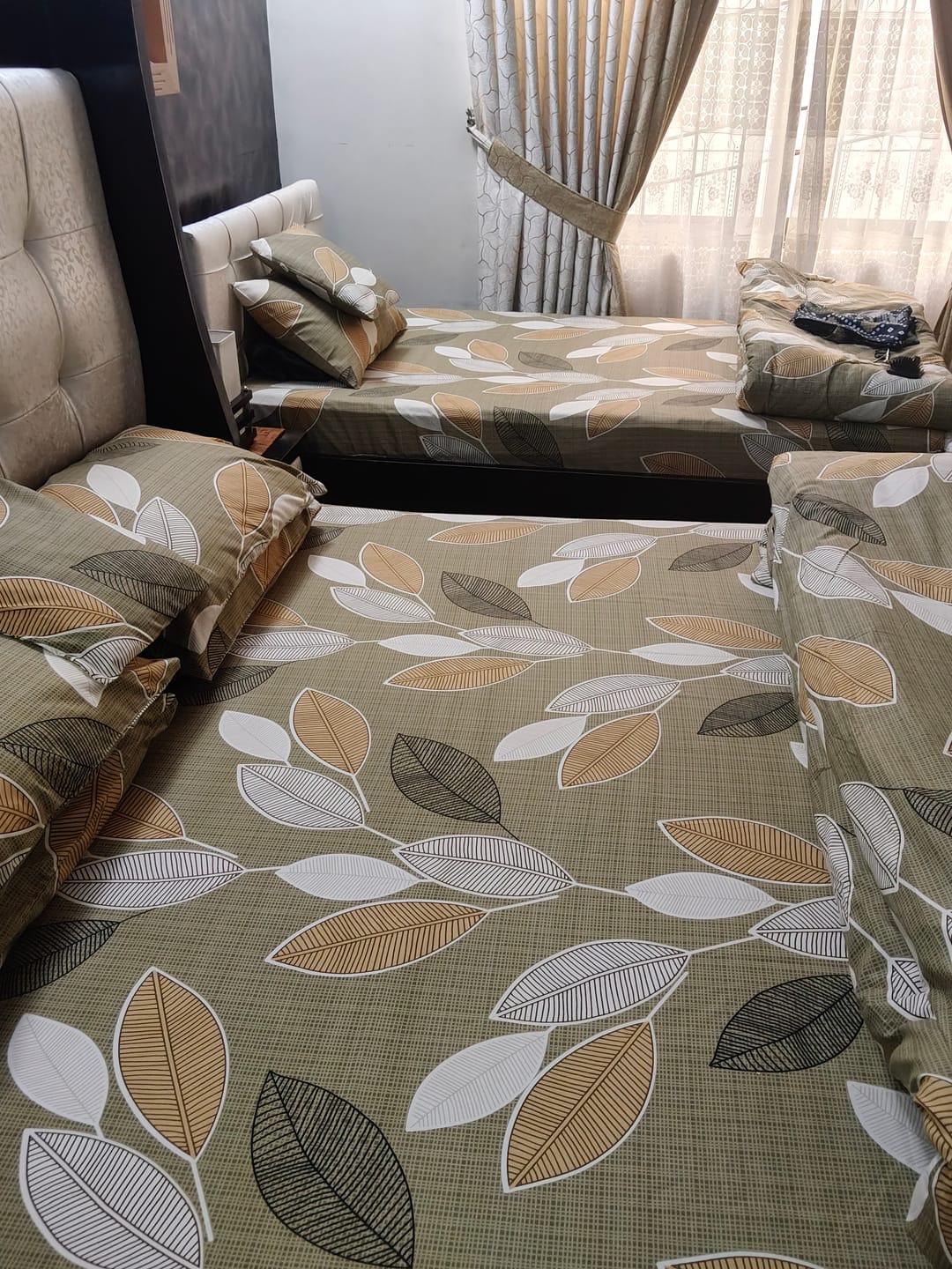 Customer photo review of RELICT Comforter Set- 7 Pcs