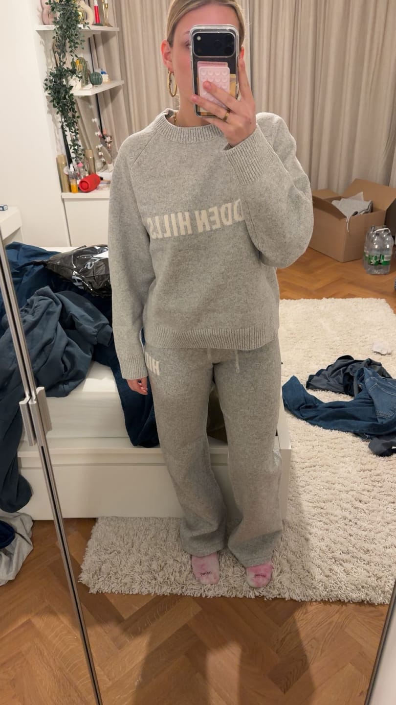 Kundenbewertung mit Foto von KNIT SWEATPANTS LIGHT GREY