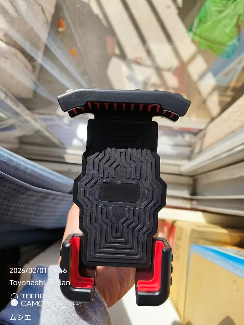 Customer photo review of Sicherer Motorrad & Fahrrad-Handyhalter – 1-Sekunden-Schnellverschluss