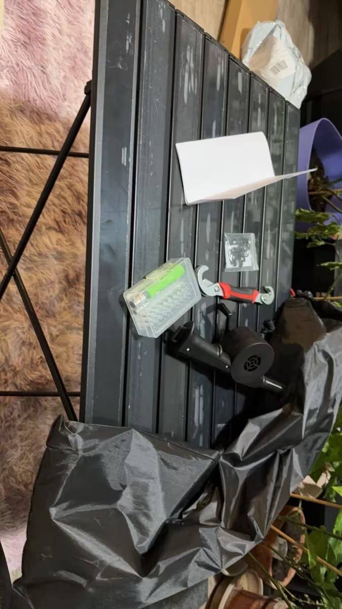 Customer photo review of Ultraleichter Aluminium-Klapptisch für Camping