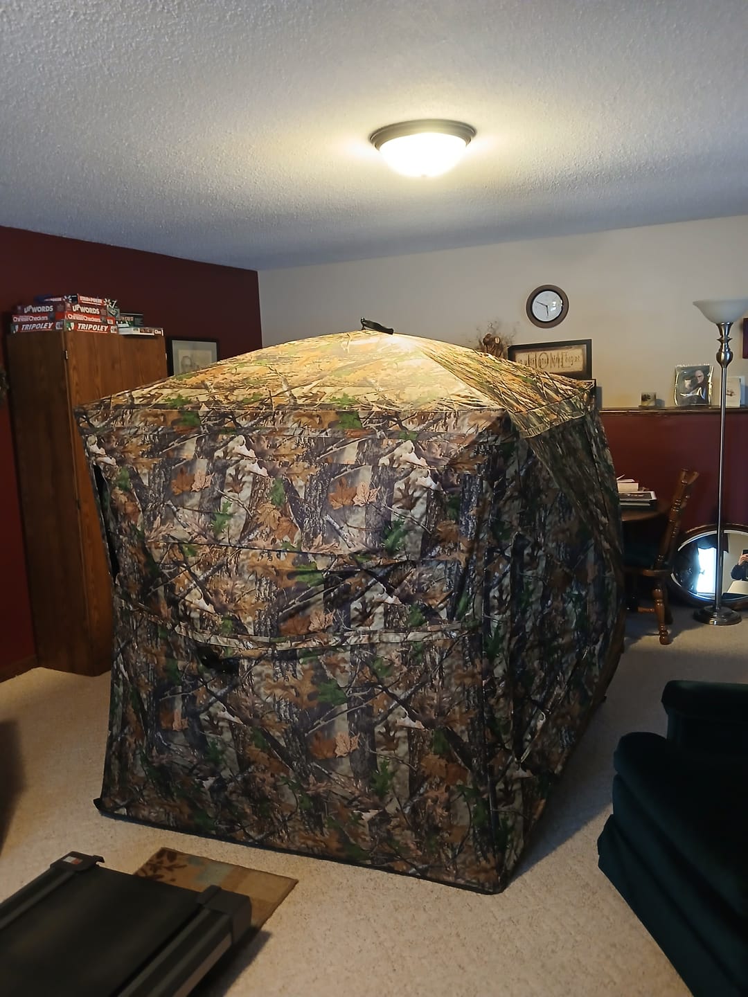Customer photo review of VisST 270° See Through Ground Blinds | Pop Up Portable Blinds for 2 3 Person Deer Hunting with Silent Magnetic Door