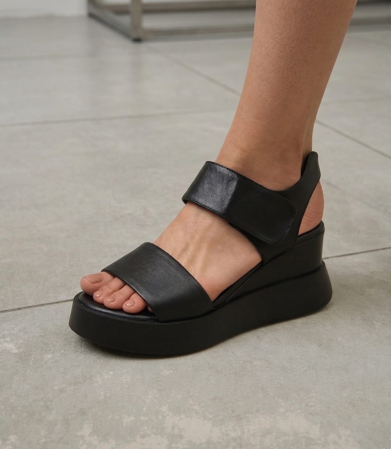 Customer photo review of Cample Platforms - Black