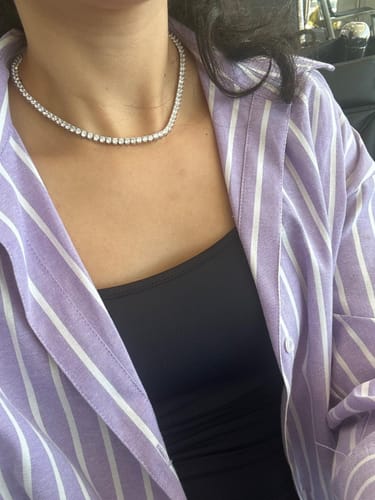 Customer photo review of Metfine Tennis Necklace | Anniversary Gift for Women