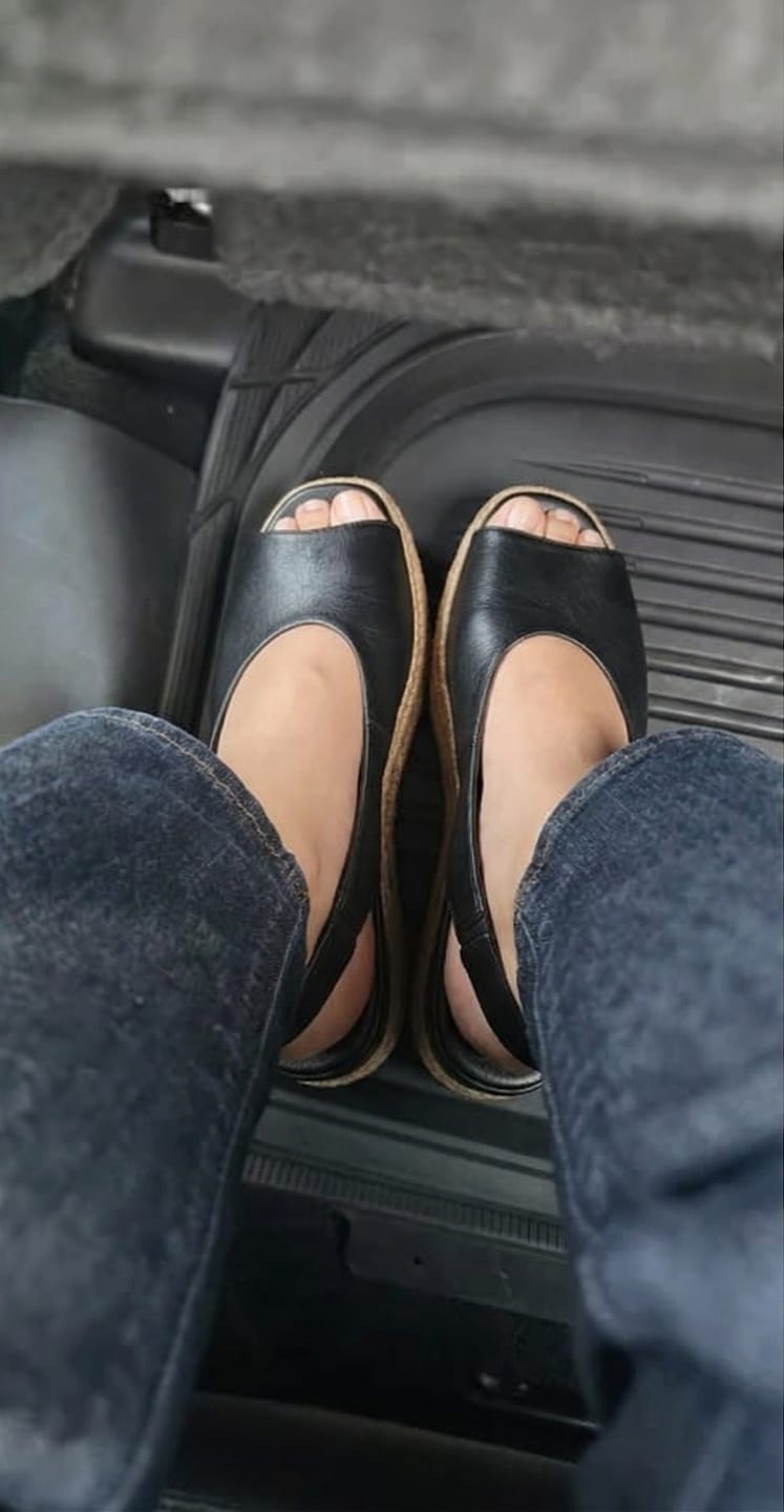 Customer photo review of Agnesa Black