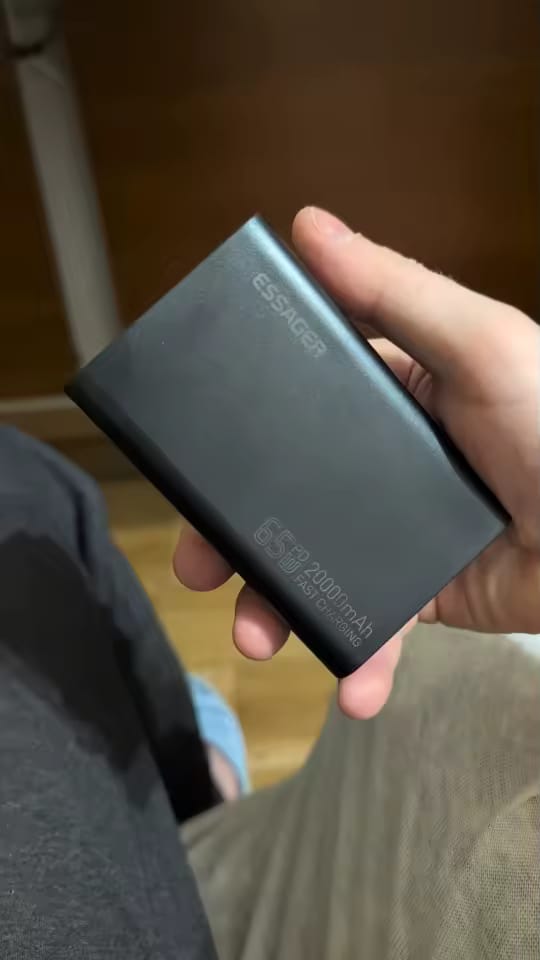 Customer photo review of 65W Schnelllade-Powerbank mit 20.000 mAh