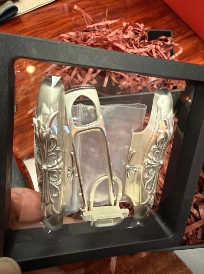 Customer photo review of Porsche Handcrafted Silver Key Case
