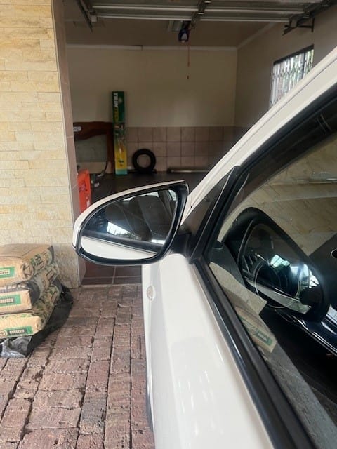 Customer photo review of Toyota Etios T2 Mirror Glass