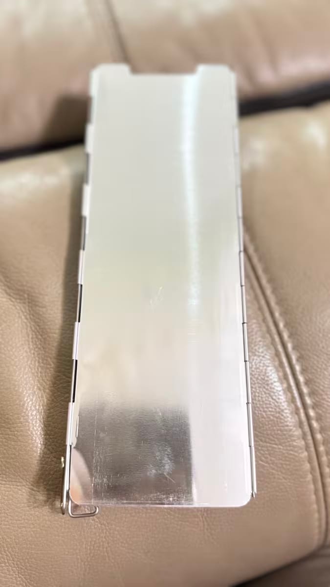Customer photo review of Ultralight 9-Plate Foldable Camping Stove Windshield