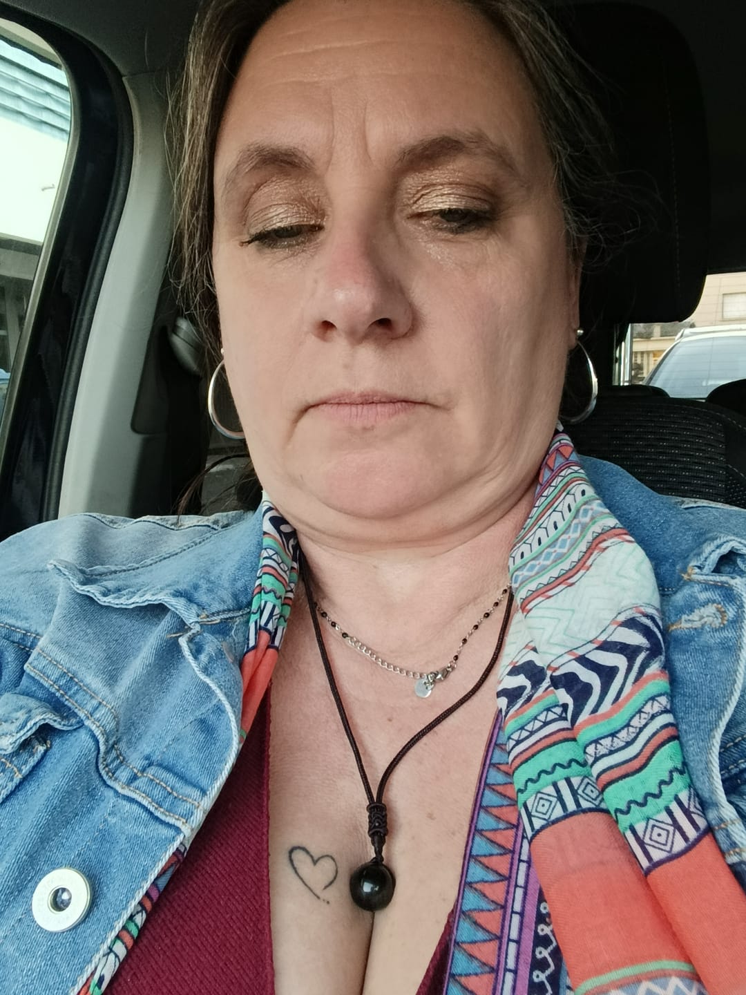 Customer photo review of Pendentif "Sphère" en Obsidienne Dorée