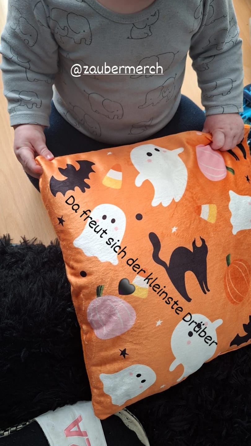 Customer photo review of Halloween Kissen mit Geist – Sweet & Spooky oder Lustiger Spruch