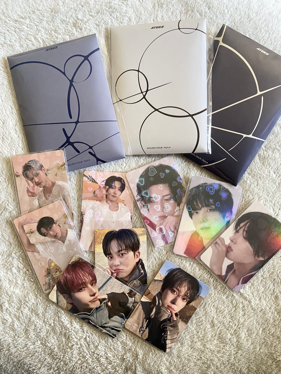 Customer photo review of ATEEZ - 13TH MINI ALBUM [GOLDEN HOUR Part.4] PHOTOCARD ALBUM VER. (Online Benefit)