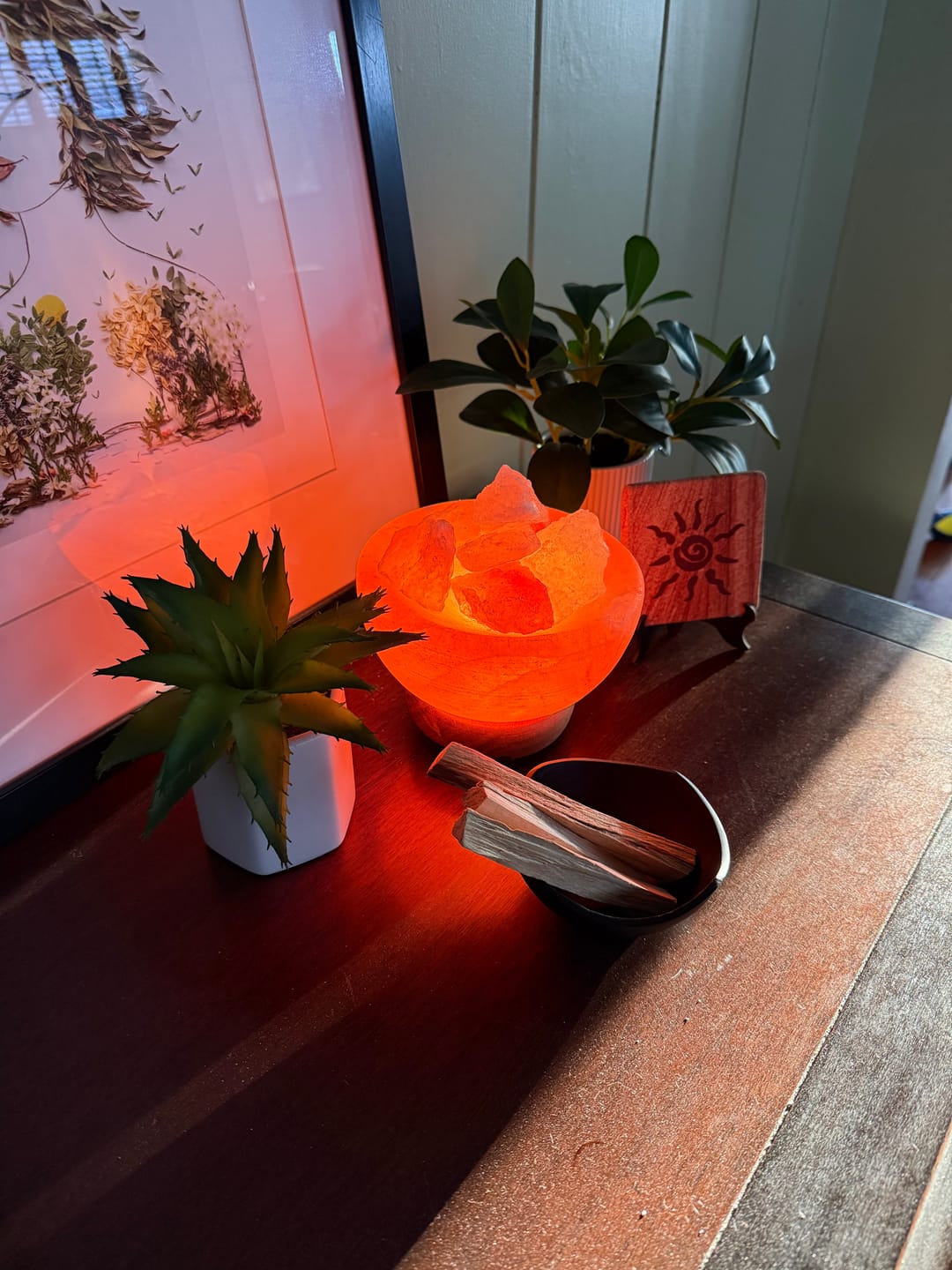 Customer photo review of Fire Bowl Himalayan Salt Lamp