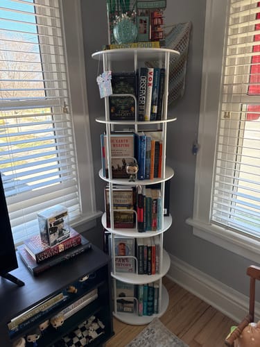 Customer photo review of Flycity 3-5 Tier Spinning Bookcase for Space-Saving Home & Corner Storage