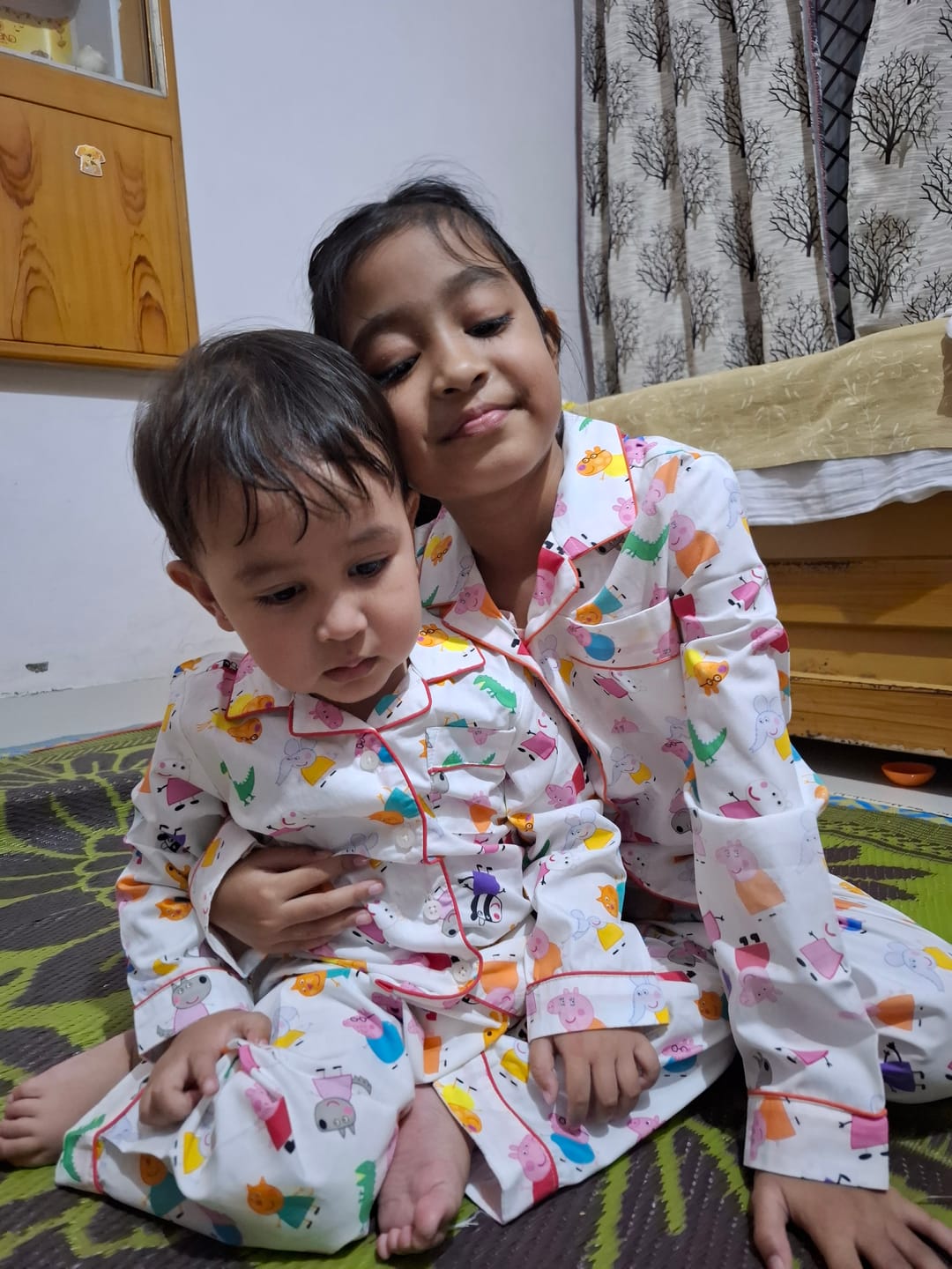 Customer photo review of White Doodle Peppa Pig Night Suit