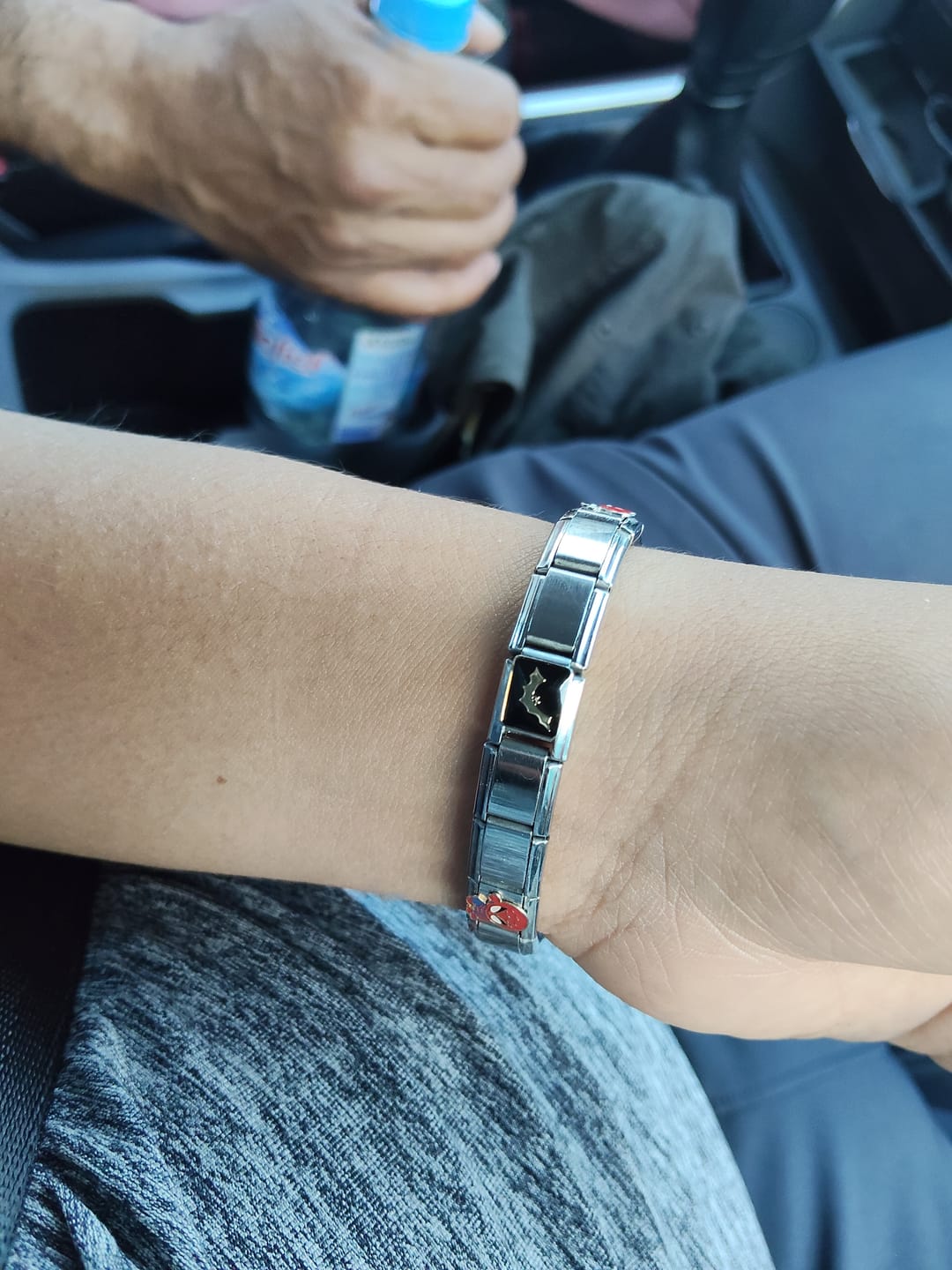 Customer photo review of Charm Murciélago