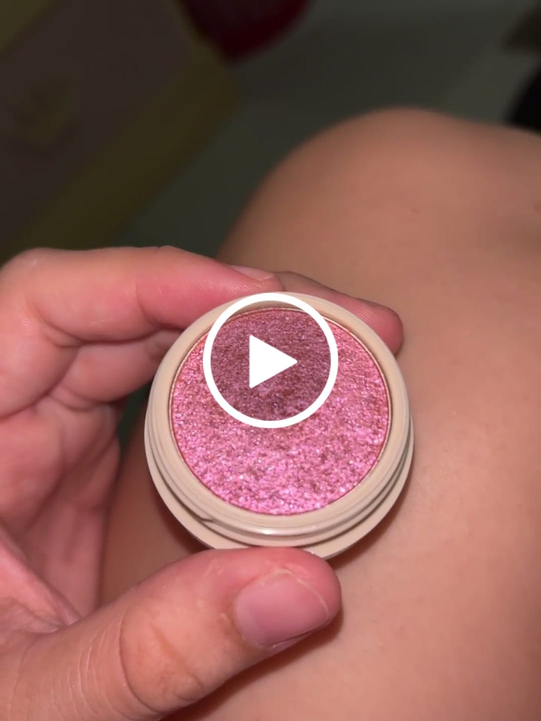 Customer video review of SOMBRA CREMOSA INDIVIDUAL