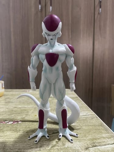 Customer photo review of Dragon Ball Anime Figure Mystery Box Surprise Mystery Box Goku Frieza Vegeta Krillin Lucky Box Make Your Dream Come True