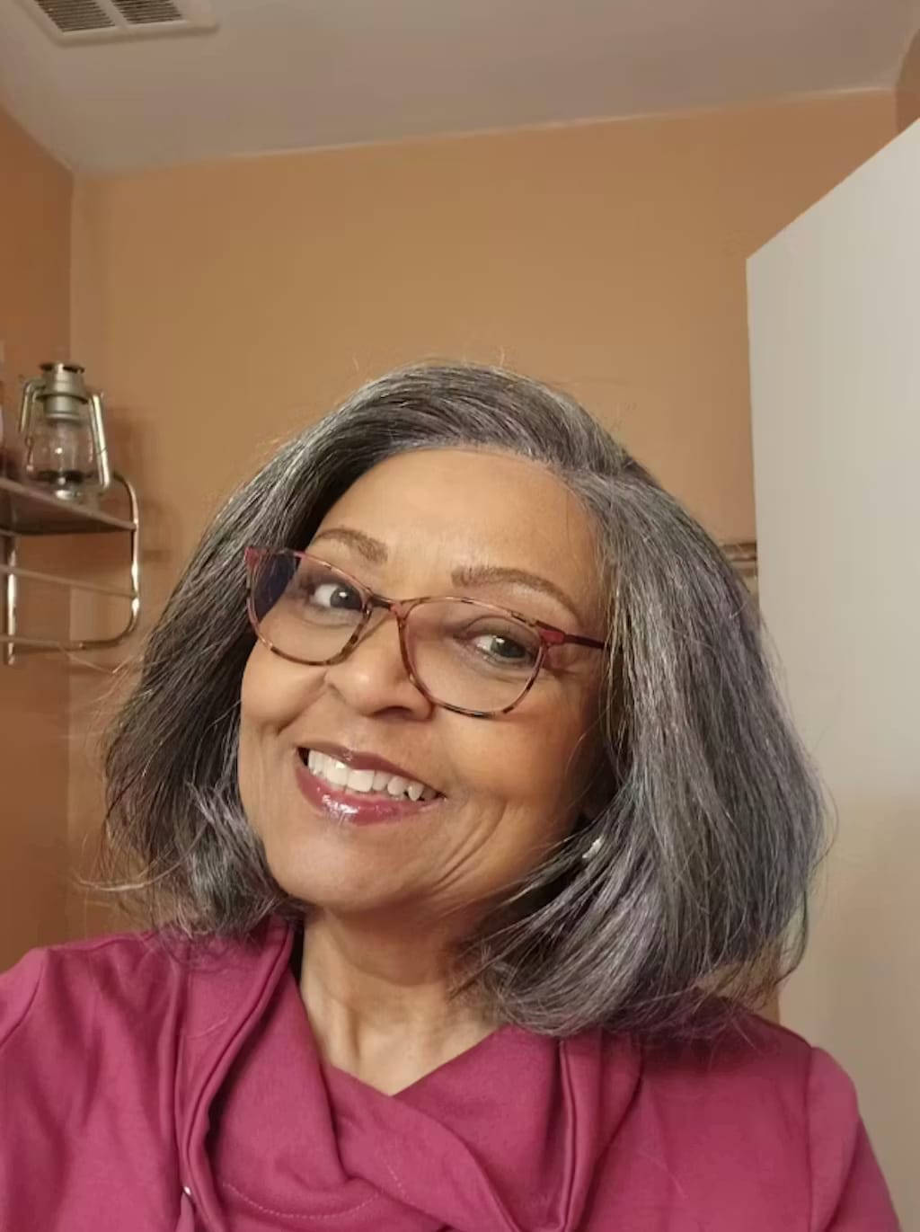 Customer photo review of Luvwin 5x5 Salt And Pepper Glueless Gray Color Pre-Cut Lace Layered Cut Straight Bob Wig 100% Human Hair