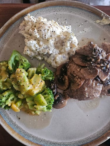 Customer photo review of Impeccable Chicken Variety Bundle