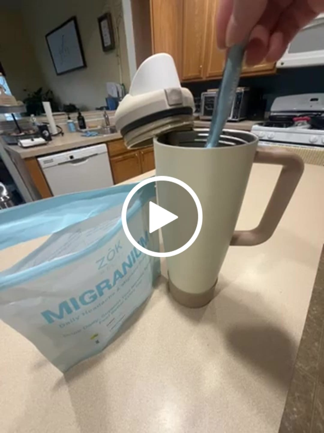 Customer video review of Migranium Daily - World’s 1st Anti-Migraine Super Formula for Headaches + Brain Fog + Stress
