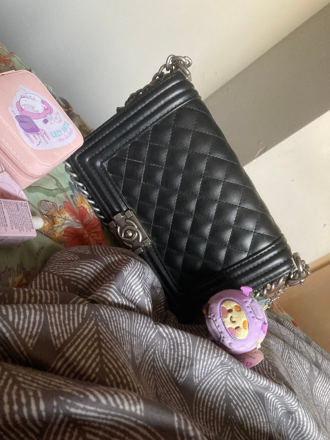 Customer photo review of Bumblebutt Space Bee Plush Keychain | Cute Kawaii Bee Bag Charm