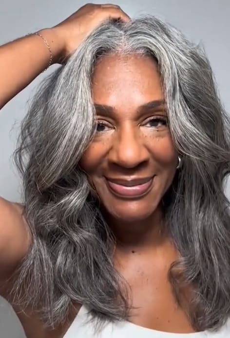 Customer photo review of Luvwin Gray Color Hair Layered Style Wig Salt And Pepper Color With 5x5 Closure Lace