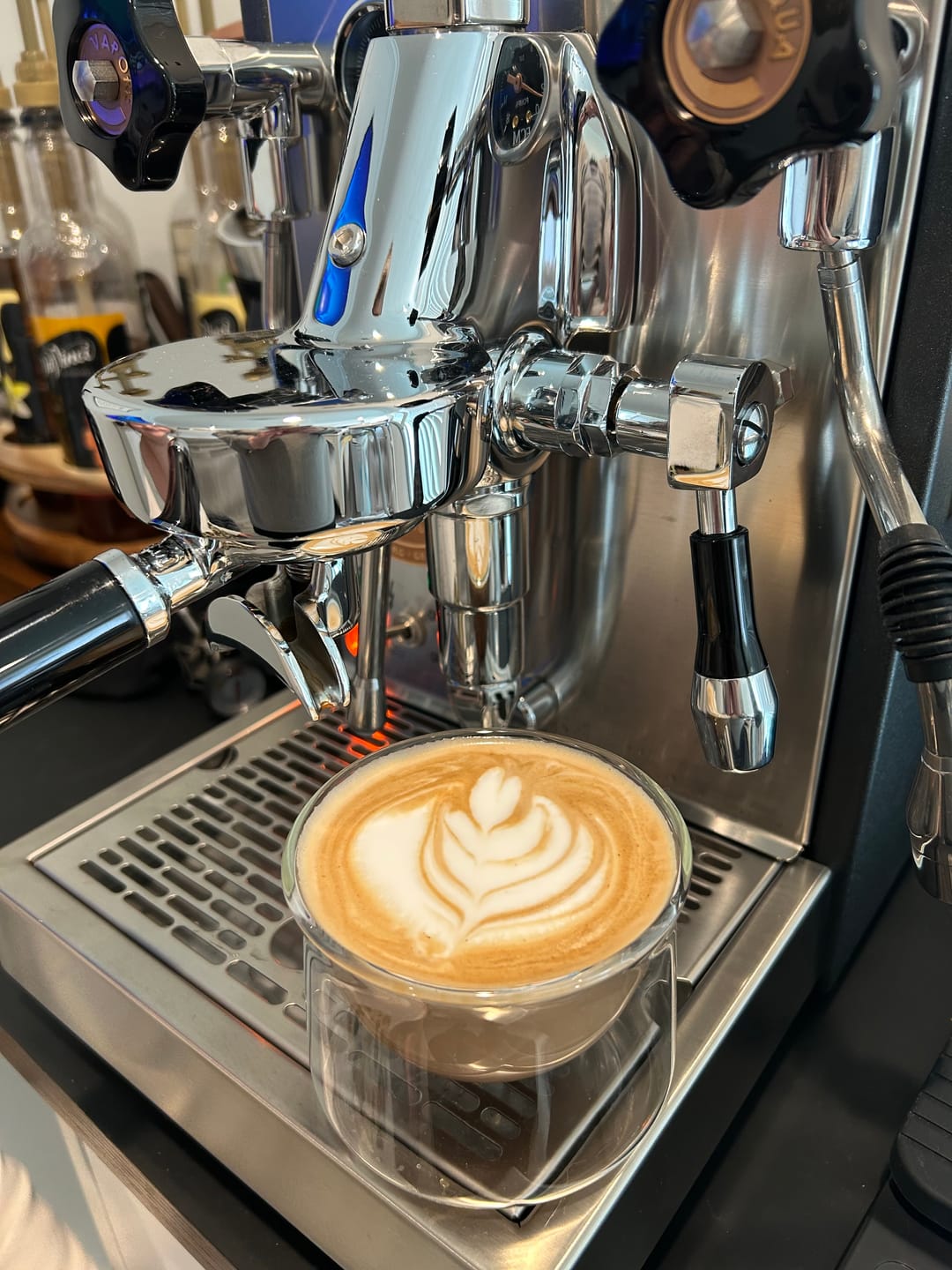 Customer photo review of FLUR Latte Glasses