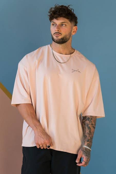 Customer photo review of 401 Essential Jacked Tees