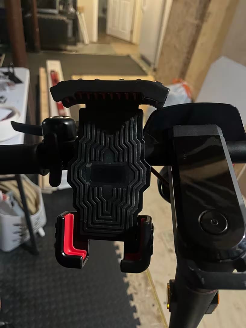 Customer photo review of Sicherer Motorrad & Fahrrad-Handyhalter – 1-Sekunden-Schnellverschluss