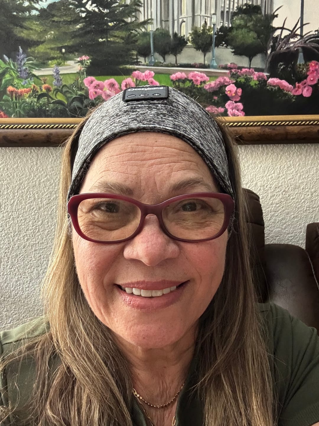 Customer photo review of CozyBand Wireless Headphones