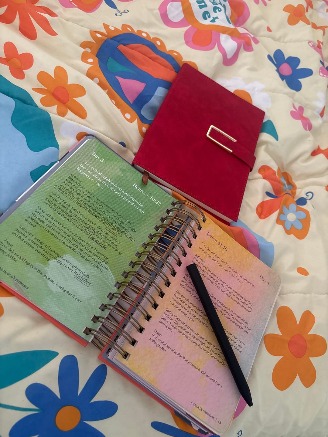 Customer photo review of A Year In Devotion: 365 Days To Draw Near God