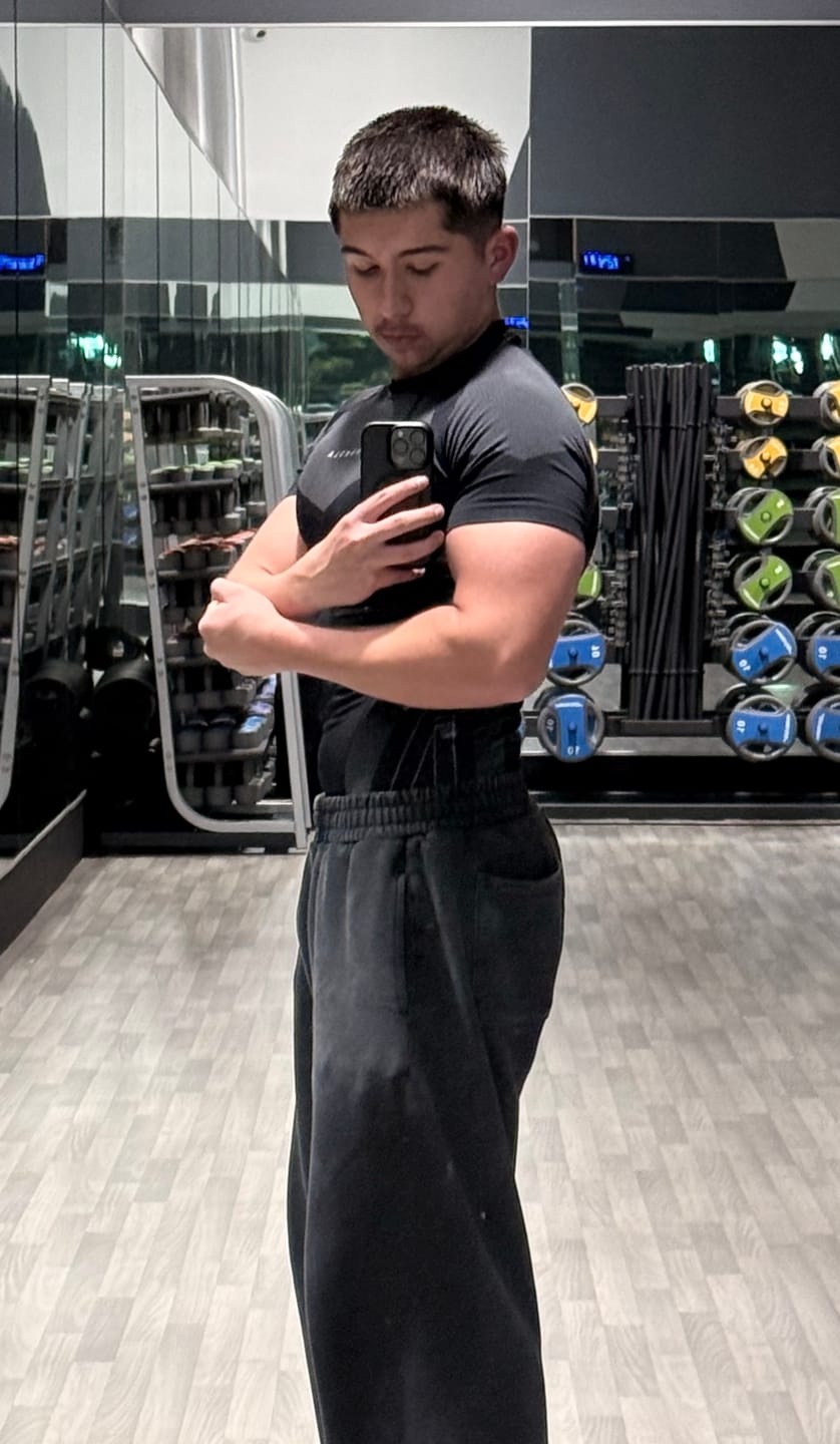 Customer photo review of 4294 - Apex Compression Tees