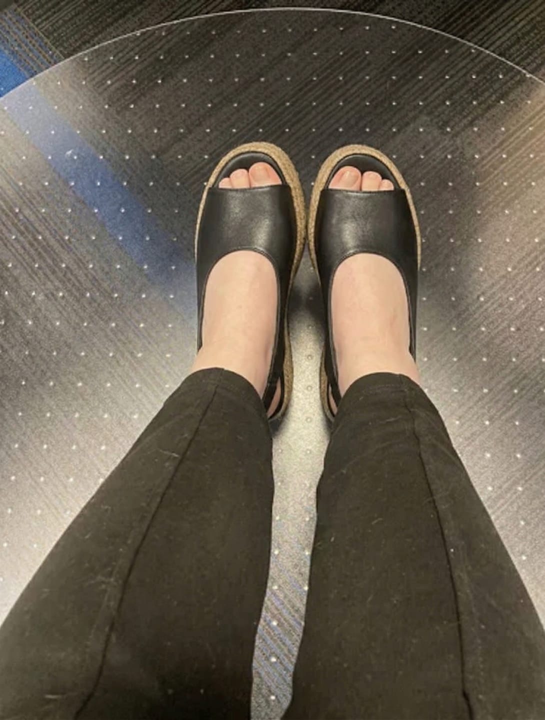 Customer photo review of Agnesa Black