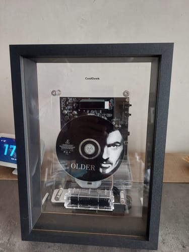 Customer photo review of M1 Music Frame CD Player