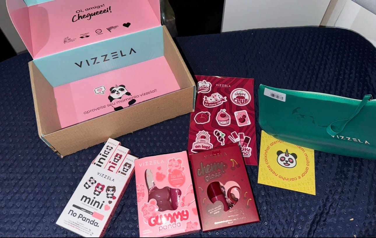Customer photo review of Cherry Gloss - Vizzela