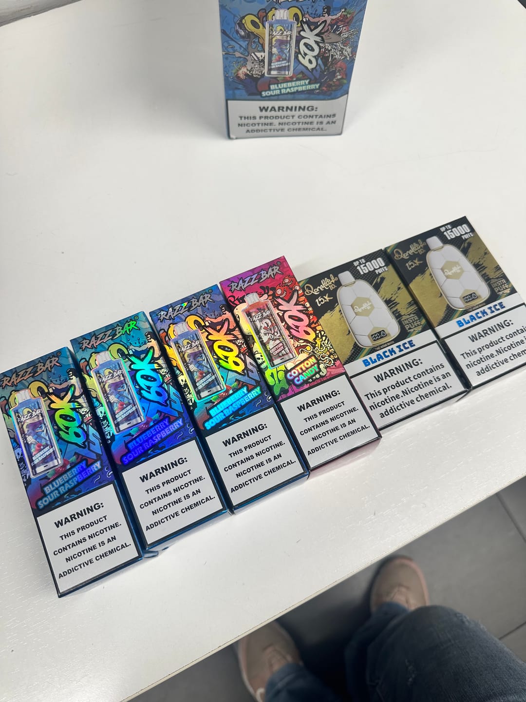 Customer photo review of RazzBar 60.000 Puffs