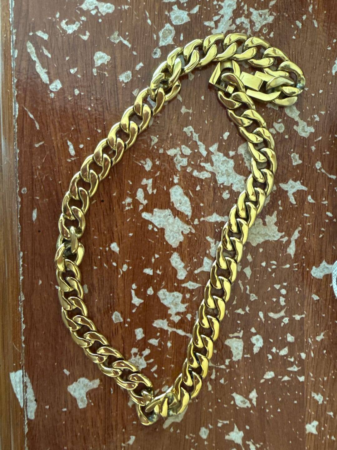Customer photo review of Collar Palermo