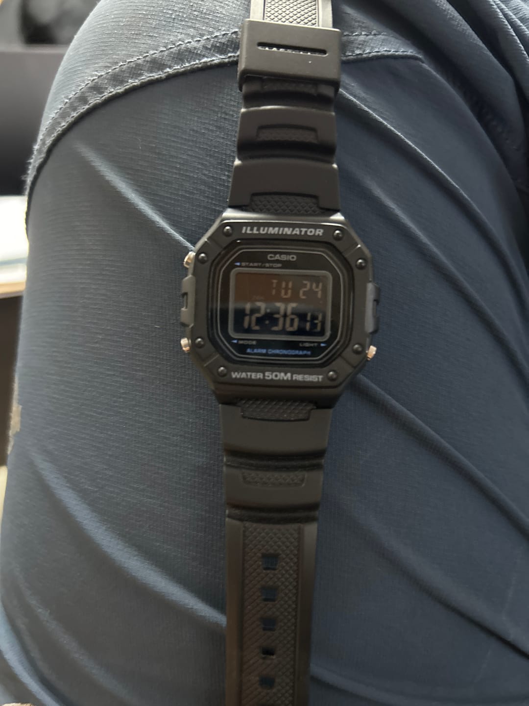 Customer photo review of Reloj Casio Vintage W-218H-1BVDF Pantalla Negativa